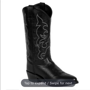 <<<NWT>>> Men’s/Boy’s Old West boots.